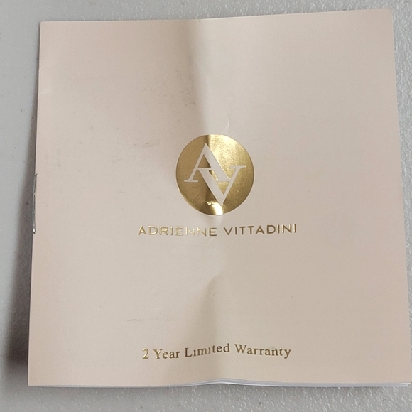 Adrienne Vittadine NWT Gold Women's Watch and Bracelet Set. - Picture 4 of 10